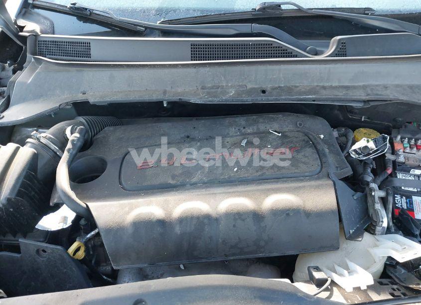 Photo 10 of 2018 Jeep Compass LATITUDE 4X4 (VIN 3C4NJDBB0JT238489)