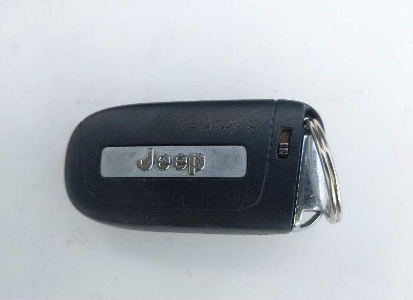 Photo 11 of 2018 Jeep Compass LATITUDE 4X4 (VIN 3C4NJDBB0JT308038)