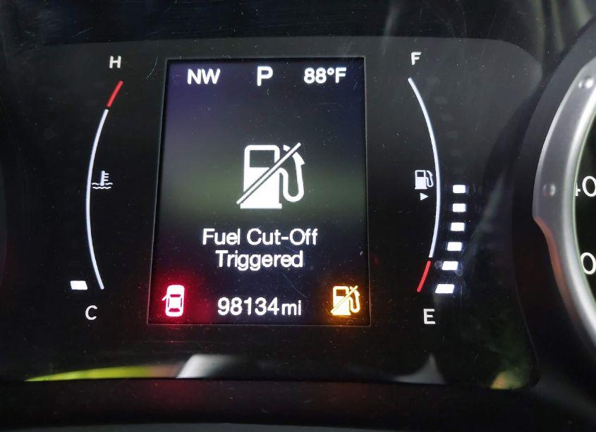 Photo 16 of 2018 Jeep Compass LATITUDE 4X4 (VIN 3C4NJDBB0JT308038)