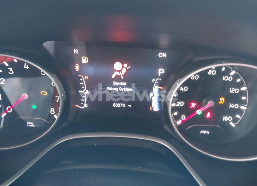 Photo 7 of 2018 Jeep Compass LATITUDE 4X4 (VIN 3C4NJDBB0JT414411)