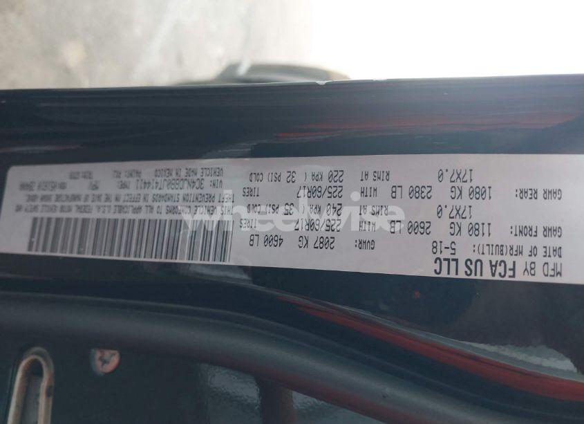 Photo 9 of 2018 Jeep Compass LATITUDE 4X4 (VIN 3C4NJDBB0JT414411)