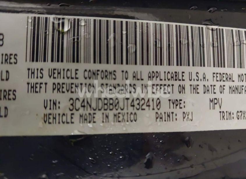 Photo 9 of 2018 Jeep Compass LATITUDE 4X4 (VIN 3C4NJDBB0JT432410)