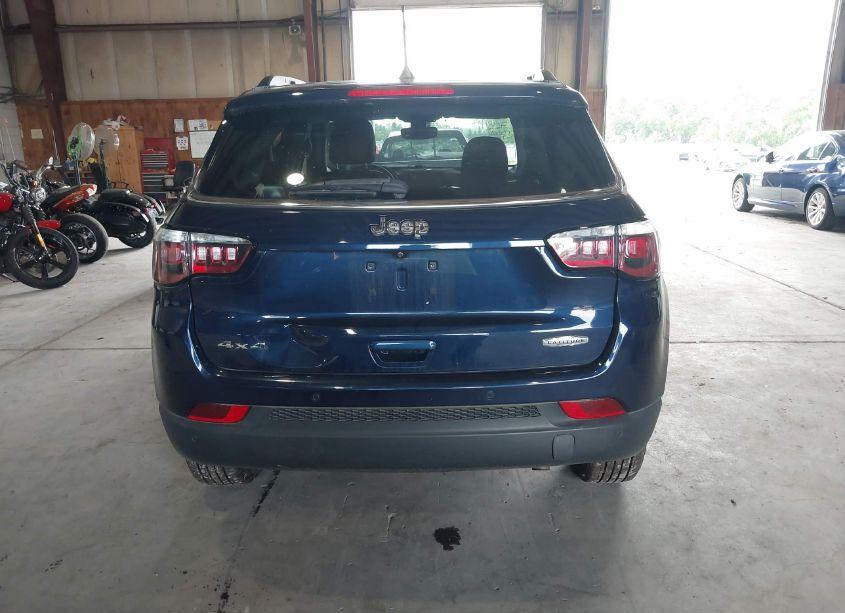 Photo 16 of 2020 Jeep Compass LATITUDE 4X4 (VIN 3C4NJDBB0LT116198)