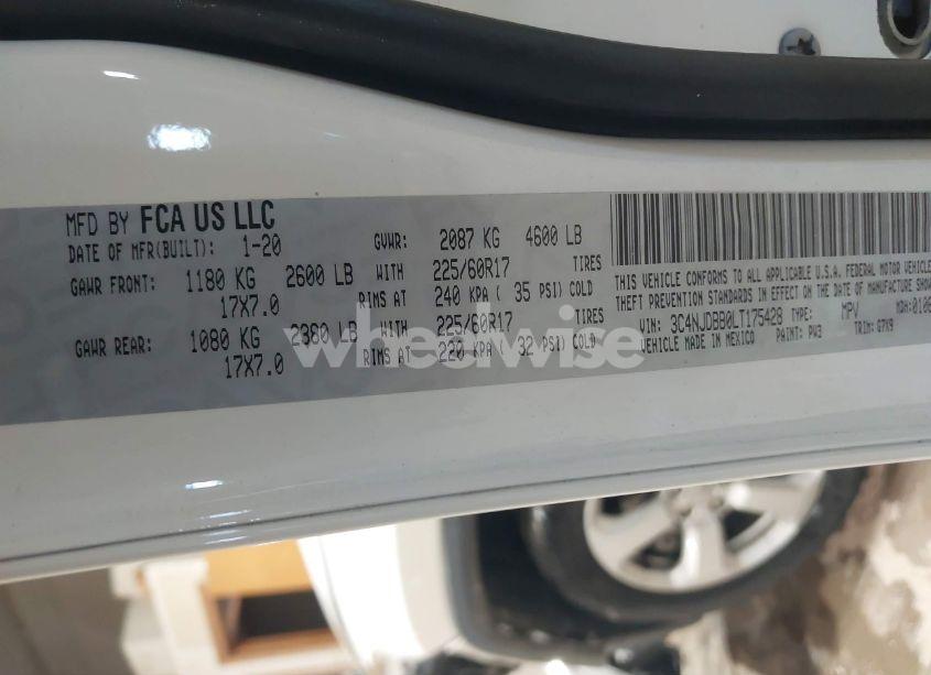 Photo 9 of 2020 Jeep Compass LATITUDE 4X4 (VIN 3C4NJDBB0LT175428)