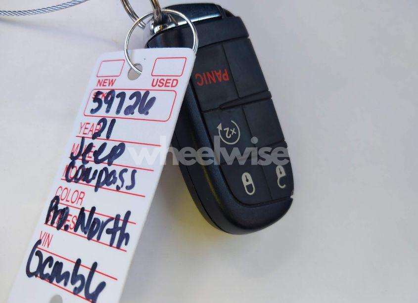 Photo 11 of 2021 Jeep Compass LATITUDE 4X4 (VIN 3C4NJDBB0MT500726)