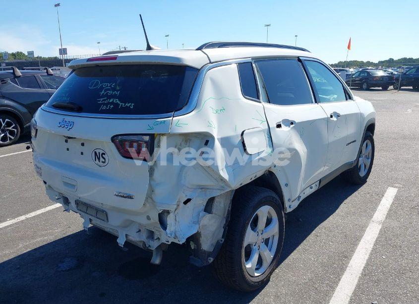 Photo 4 of 2021 Jeep Compass LATITUDE 4X4 (VIN 3C4NJDBB0MT500726)
