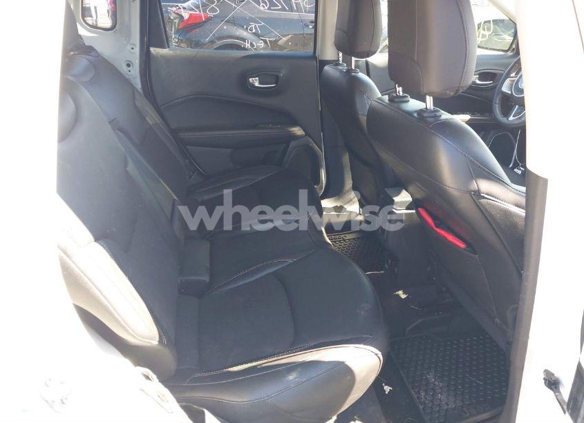 Photo 8 of 2021 Jeep Compass LATITUDE 4X4 (VIN 3C4NJDBB0MT500726)