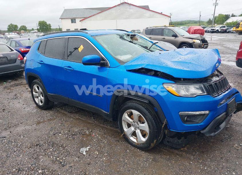 2021 Jeep Compass LATITUDE 4X4 (VIN 3C4NJDBB0MT570078) main photo