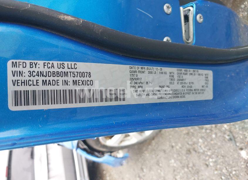 Photo 9 of 2021 Jeep Compass LATITUDE 4X4 (VIN 3C4NJDBB0MT570078)