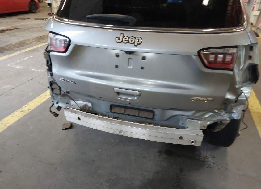 Photo 20 of 2022 Jeep Compass LATITUDE 4X4 (VIN 3C4NJDBB0NT111098)