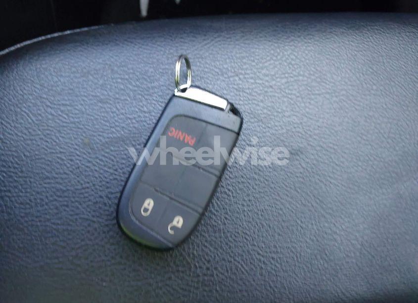 Photo 11 of 2022 Jeep Compass LATITUDE 4X4 (VIN 3C4NJDBB0NT231757)