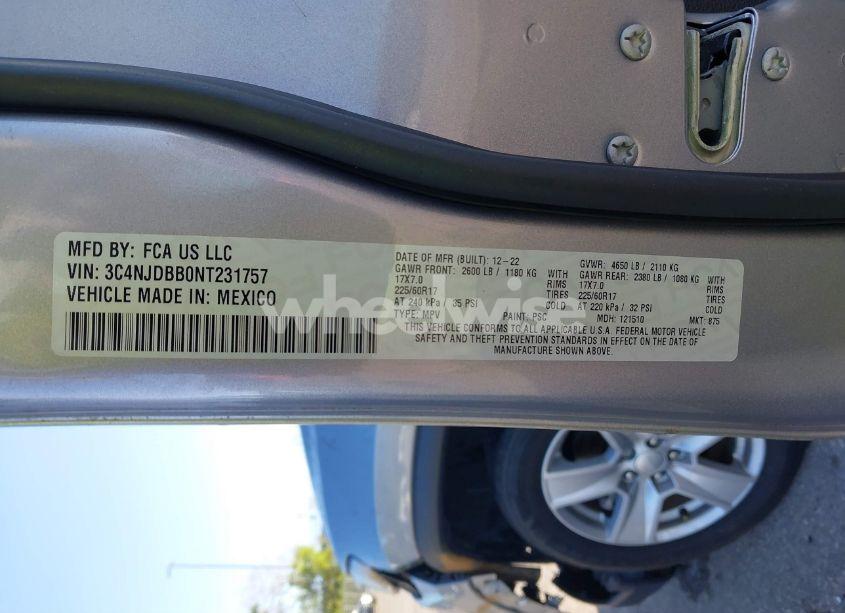 Photo 9 of 2022 Jeep Compass LATITUDE 4X4 (VIN 3C4NJDBB0NT231757)