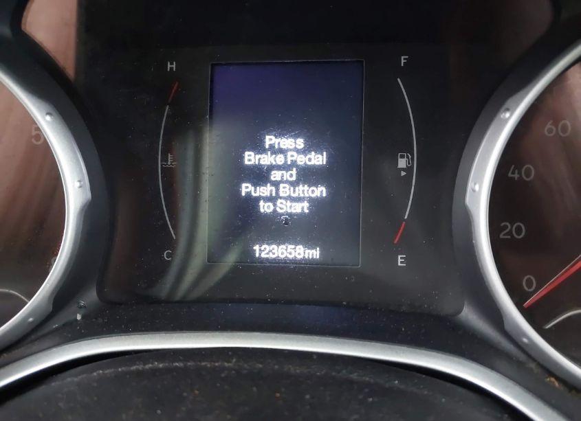 Photo 15 of 2017 Jeep New COMPASS LATITUDE 4X4 (VIN 3C4NJDBB1HT680885)