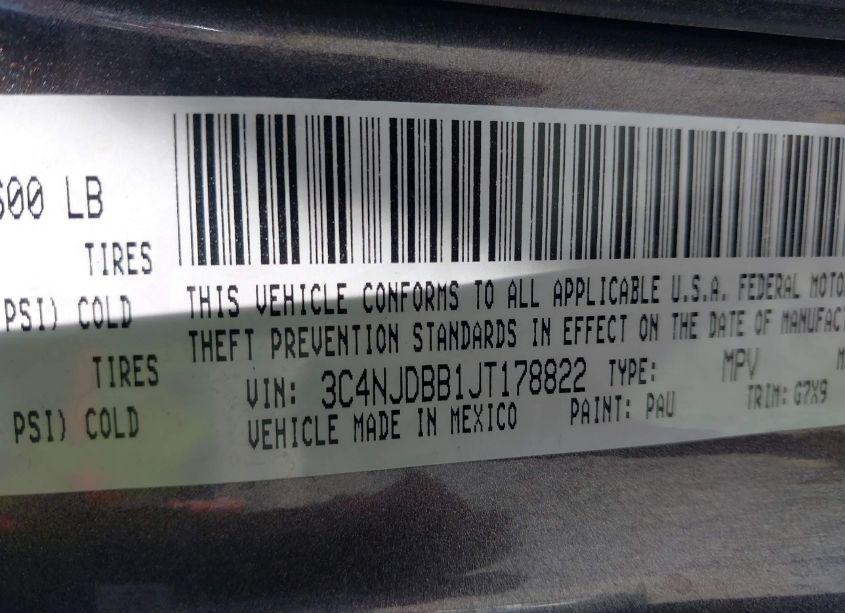 Photo 9 of 2018 Jeep Compass LATITUDE 4X4 (VIN 3C4NJDBB1JT178822)