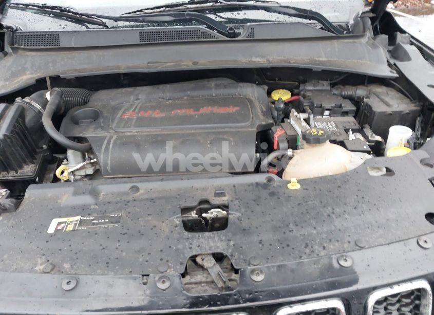 Photo 10 of 2018 Jeep Compass LATITUDE 4X4 (VIN 3C4NJDBB1JT192168)