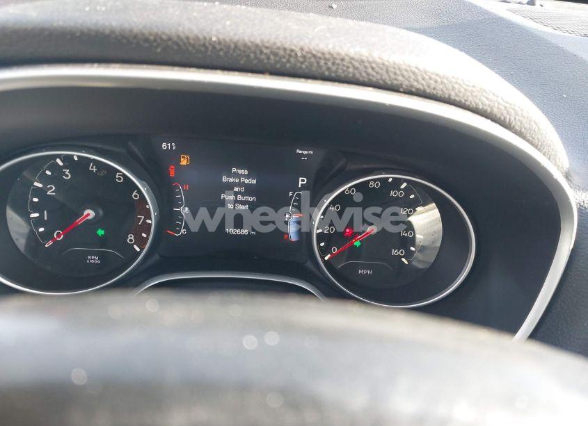 Photo 7 of 2018 Jeep Compass LATITUDE 4X4 (VIN 3C4NJDBB1JT223418)