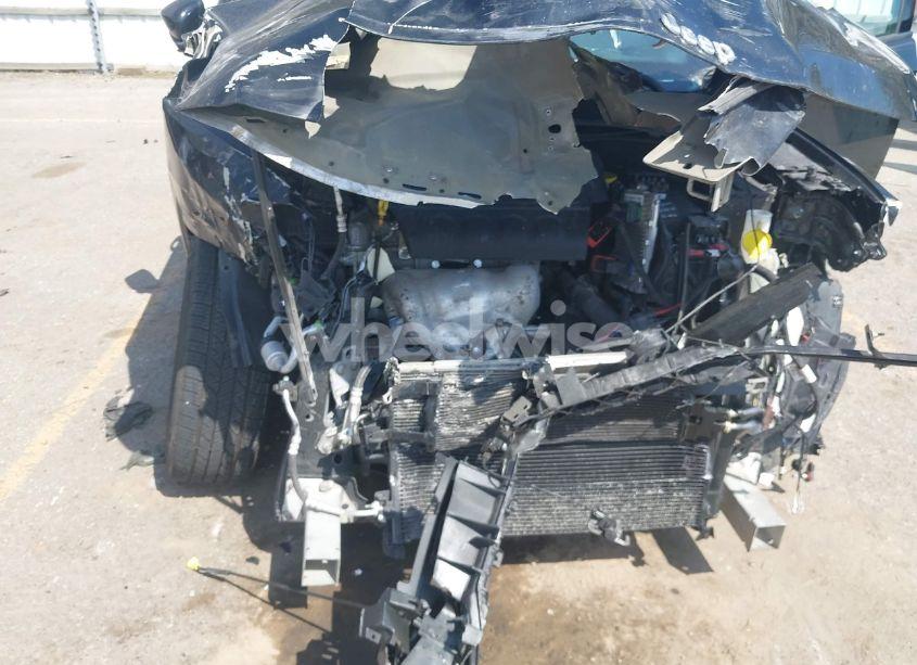 Photo 6 of 2018 Jeep Compass LATITUDE 4X4 (VIN 3C4NJDBB1JT265894)