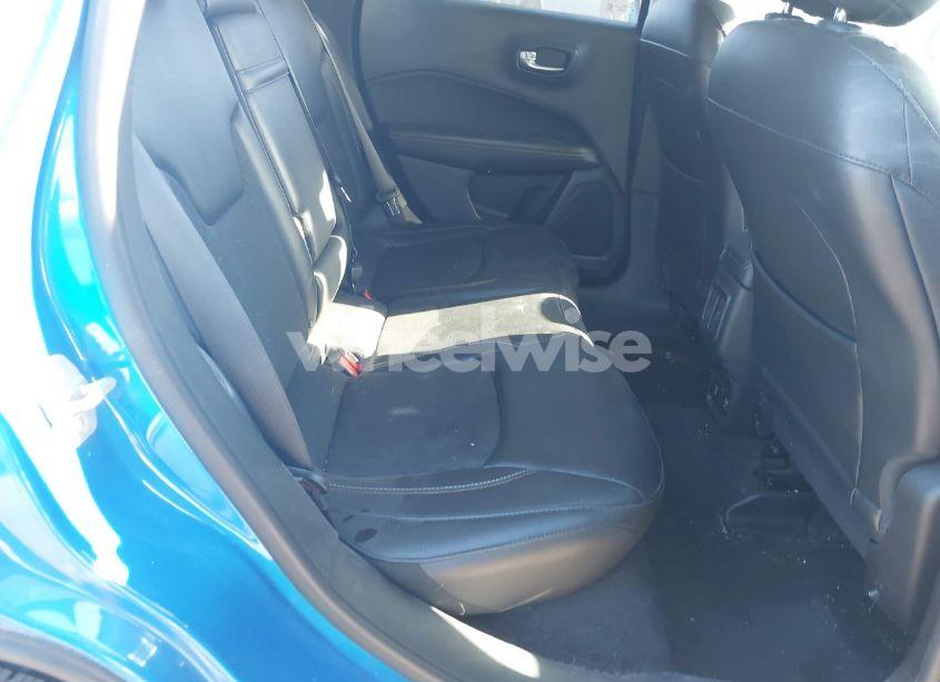 Photo 8 of 2018 Jeep Compass LATITUDE 4X4 (VIN 3C4NJDBB1JT270495)