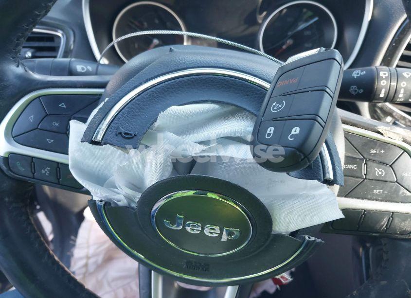 Photo 11 of 2018 Jeep Compass ALTITUDE 4X4 (VIN 3C4NJDBB1JT326239)