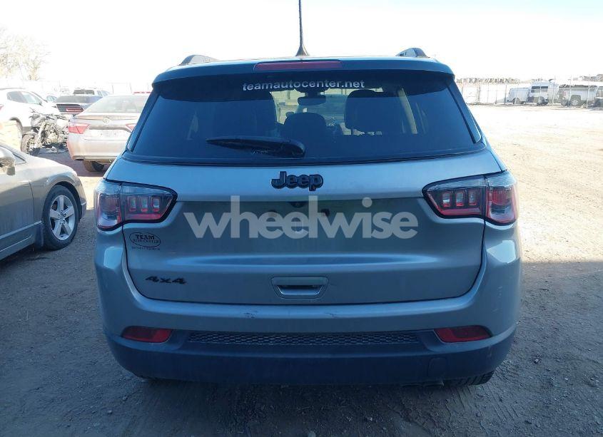 Photo 16 of 2018 Jeep Compass ALTITUDE 4X4 (VIN 3C4NJDBB1JT326239)