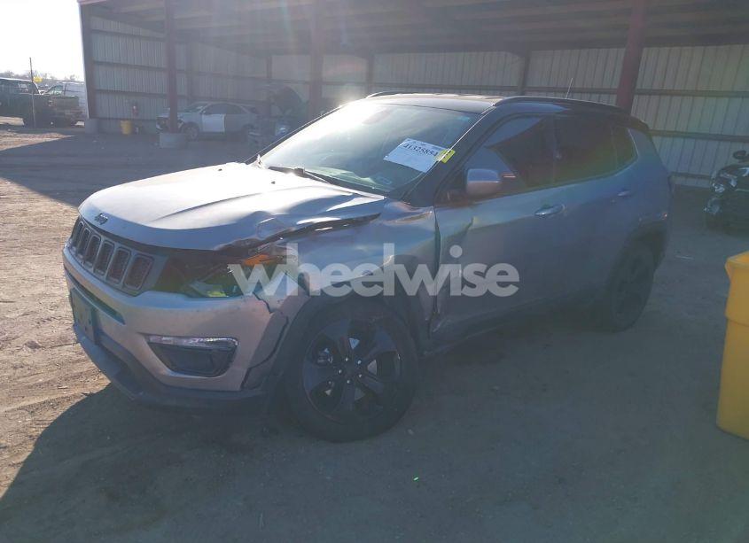 Photo 2 of 2018 Jeep Compass ALTITUDE 4X4 (VIN 3C4NJDBB1JT326239)