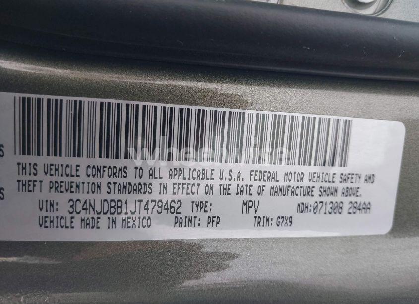 Photo 9 of 2018 Jeep Compass LATITUDE 4X4 (VIN 3C4NJDBB1JT479462)