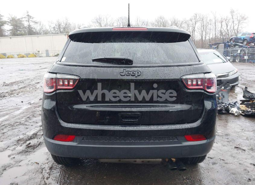 Photo 17 of 2019 Jeep Compass ALTITUDE 4X4 (VIN 3C4NJDBB1KT601609)