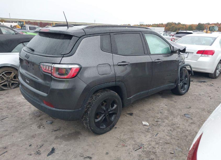 Photo 4 of 2019 Jeep Compass ALTITUDE 4X4 (VIN 3C4NJDBB1KT621309)