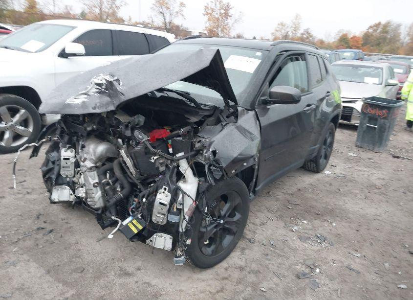 Photo 6 of 2019 Jeep Compass ALTITUDE 4X4 (VIN 3C4NJDBB1KT621309)