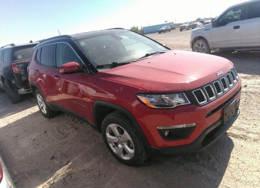 2019 Jeep Compass LATITUDE 4X4 (VIN 3C4NJDBB1KT678464) main photo