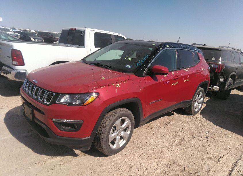 Photo 2 of 2019 Jeep Compass LATITUDE 4X4 (VIN 3C4NJDBB1KT678464)