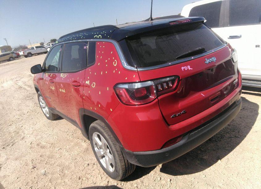 Photo 3 of 2019 Jeep Compass LATITUDE 4X4 (VIN 3C4NJDBB1KT678464)