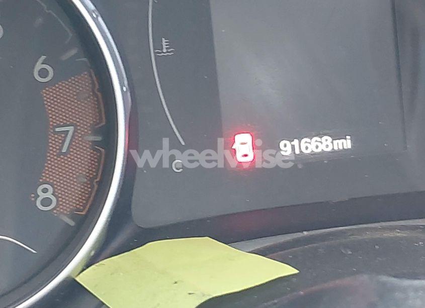 Photo 15 of 2019 Jeep Compass LATITUDE 4X4 (VIN 3C4NJDBB1KT709860)