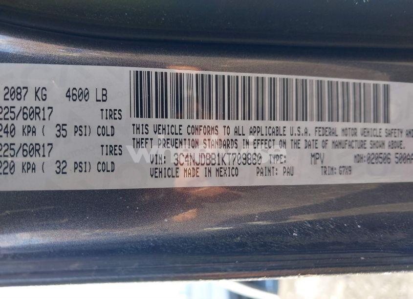 Photo 9 of 2019 Jeep Compass LATITUDE 4X4 (VIN 3C4NJDBB1KT709860)