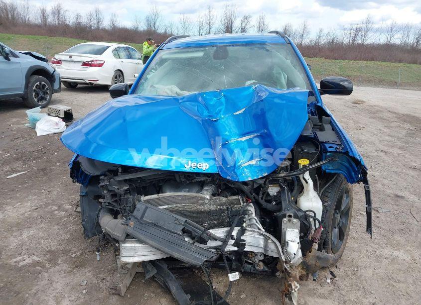 Photo 13 of 2020 Jeep Compass LATITUDE 4X4 (VIN 3C4NJDBB1LT160484)