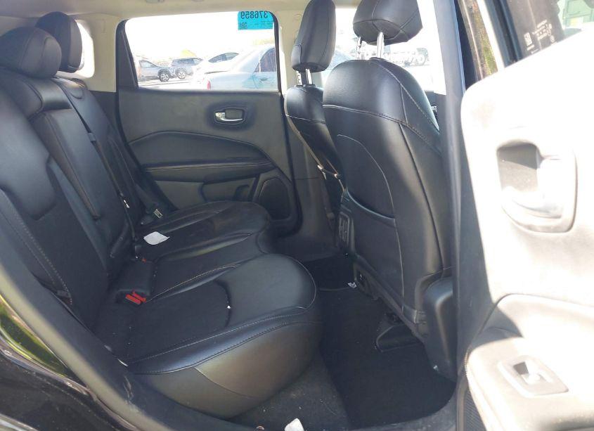 Photo 8 of 2020 Jeep Compass LATITUDE 4X4 (VIN 3C4NJDBB1LT197194)