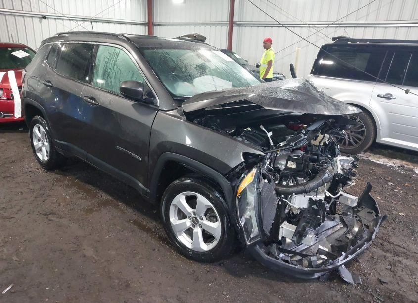 2021 Jeep Compass LATITUDE 4X4 (VIN 3C4NJDBB1MT548008) main photo