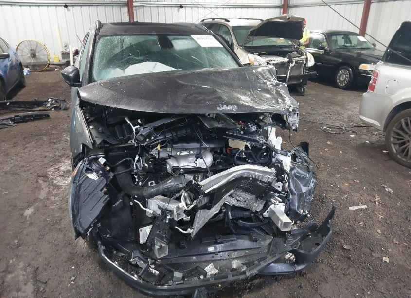 Photo 13 of 2021 Jeep Compass LATITUDE 4X4 (VIN 3C4NJDBB1MT548008)