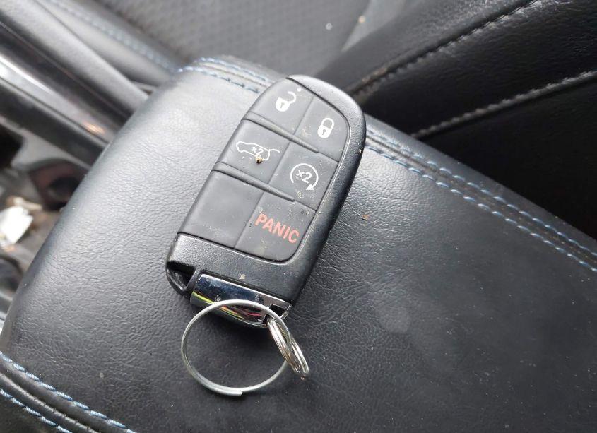 Photo 11 of 2022 Jeep Compass LATITUDE 4X4 (VIN 3C4NJDBB1NT116097)