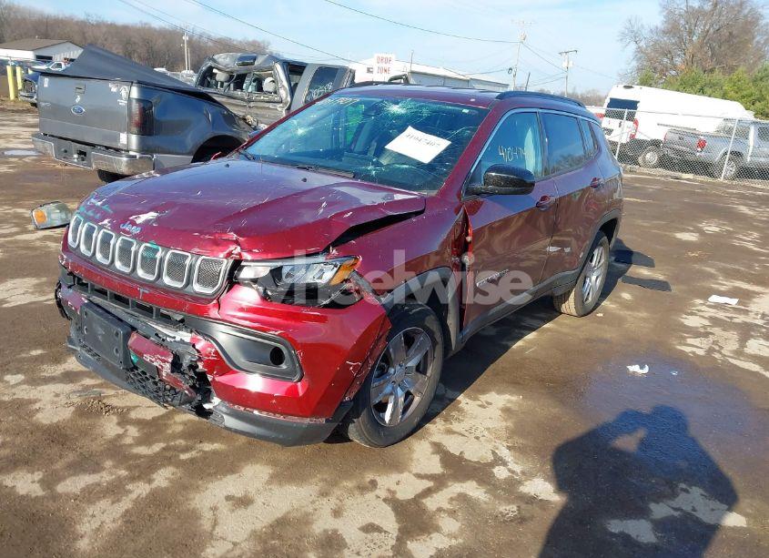 Photo 2 of 2022 Jeep Compass LATITUDE 4X4 (VIN 3C4NJDBB1NT125074)