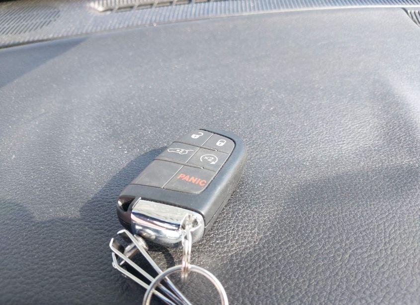 Photo 11 of 2022 Jeep Compass LATITUDE 4X4 (VIN 3C4NJDBB1NT155076)