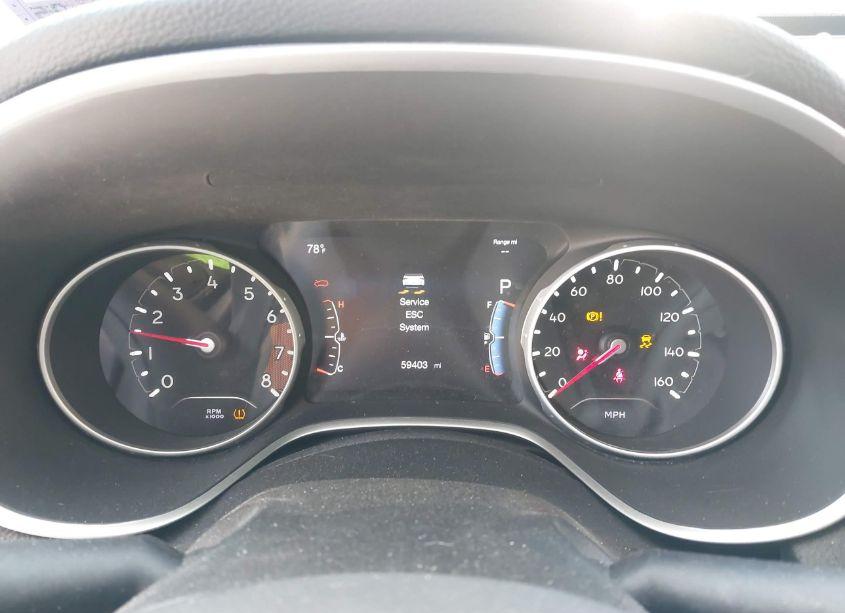 Photo 7 of 2018 Jeep Compass LATITUDE 4X4 (VIN 3C4NJDBB2JT221998)