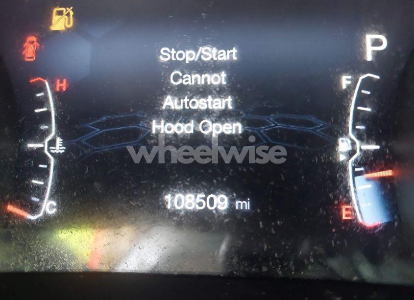 Photo 15 of 2018 Jeep Compass LATITUDE 4X4 (VIN 3C4NJDBB2JT246030)