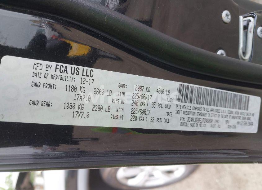 Photo 9 of 2018 Jeep Compass LATITUDE 4X4 (VIN 3C4NJDBB2JT246030)