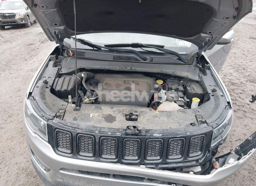 Photo 10 of 2018 Jeep Compass ALTITUDE 4X4 (VIN 3C4NJDBB2JT298810)