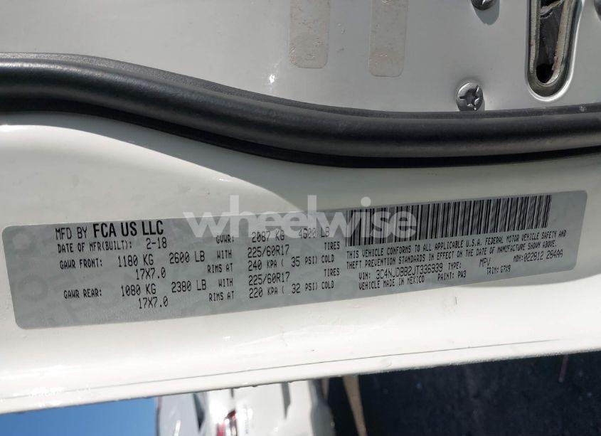 Photo 9 of 2018 Jeep Compass LATITUDE 4X4 (VIN 3C4NJDBB2JT336939)