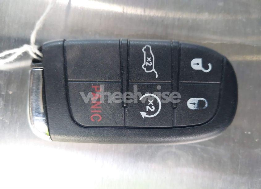 Photo 11 of 2018 Jeep Compass LATITUDE 4X4 (VIN 3C4NJDBB2JT361002)