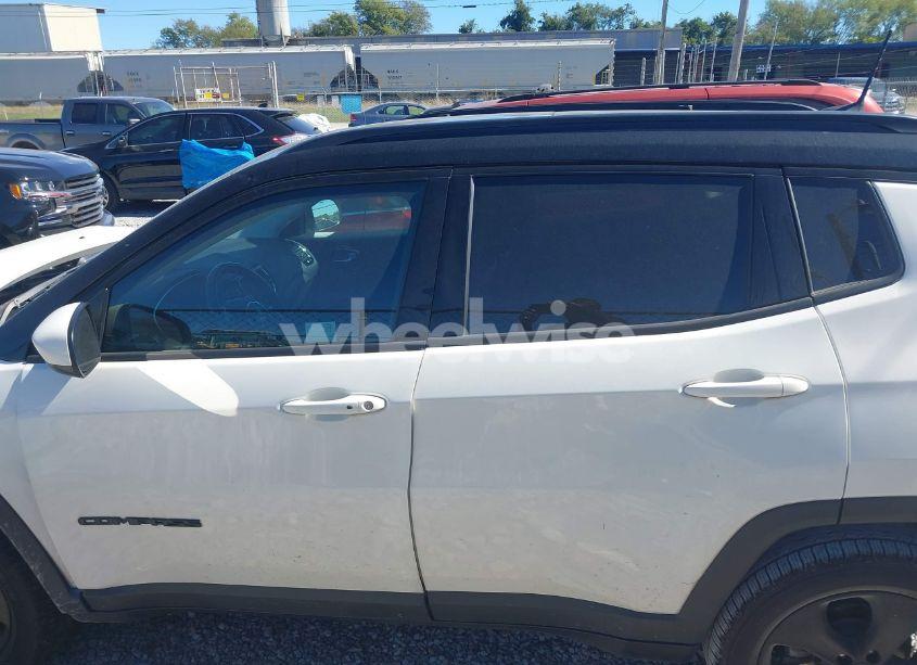 Photo 14 of 2018 Jeep Compass ALTITUDE 4X4 (VIN 3C4NJDBB2JT395361)