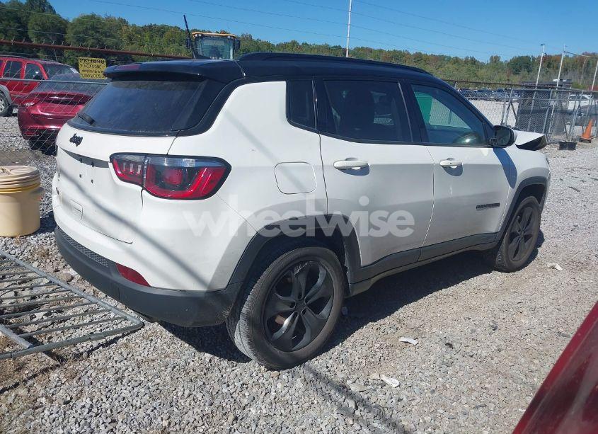 Photo 4 of 2018 Jeep Compass ALTITUDE 4X4 (VIN 3C4NJDBB2JT395361)
