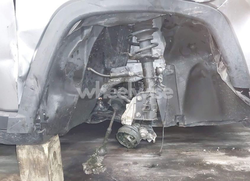 Photo 18 of 2018 Jeep Compass LATITUDE 4X4 (VIN 3C4NJDBB2JT423563)